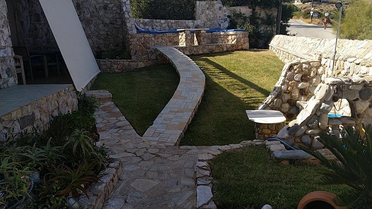 Вилла Το Πετρινο Agia Marina Mikrolimanou Экстерьер фото